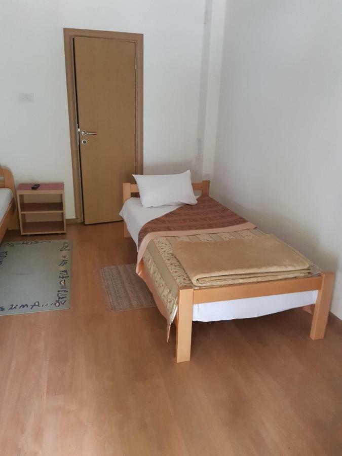 Sobe Gmitrovic Hotel Rtanj Ngoại thất bức ảnh